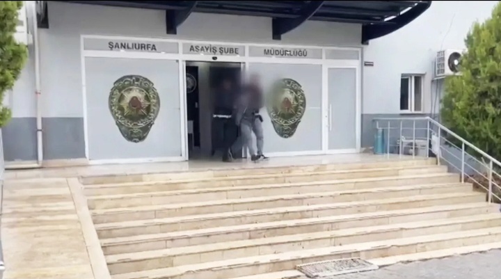 Urfa’da polisi ısırarak yaraladı!