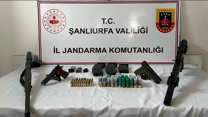 Şanlıurfa’da yasadışı ve ruhsatsız silahlara el konuldu!