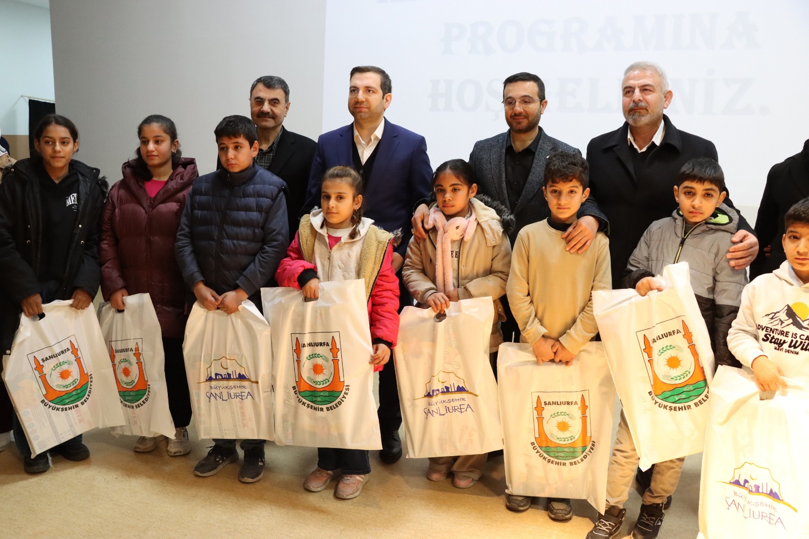 BÜYÜKŞEHİR, ÇOCUKLARIN KARNE SEVİNCİNE ORTAK OLDU