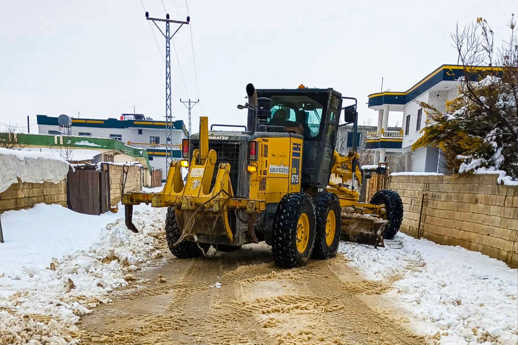 HARRAN'DA TÜM YOLLAR ULAŞIMA AÇILDI