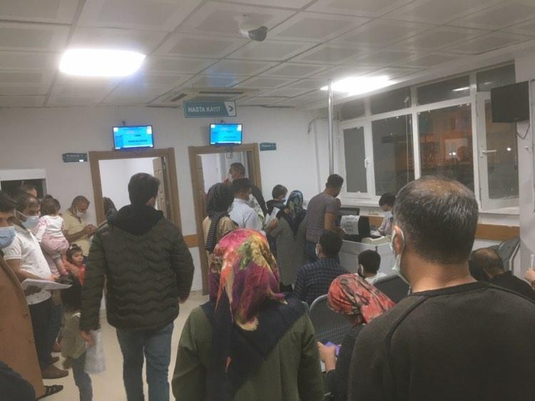 Acil'deki Vatandaşlar Şikayetçi