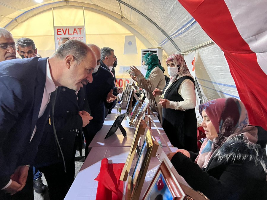Diyarbakır Annelerine Şanlıurfa'dan Büyük Destek